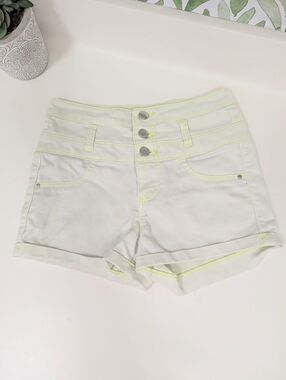 Y2K refuge White Denim Short Shorts with Neon Yellow Stitching 0